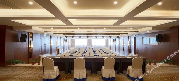 维也纳国际酒店(开封清明上河园万岁山店)图片