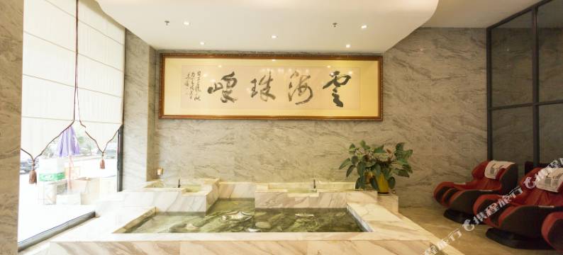 富莱公寓(高州城东客运站店)图片