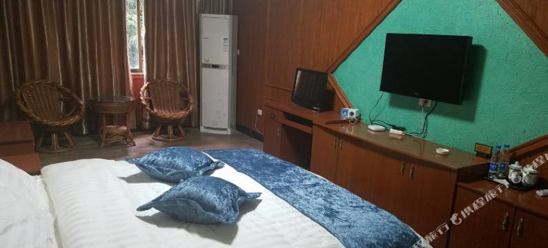 大方好兴情酒店图片