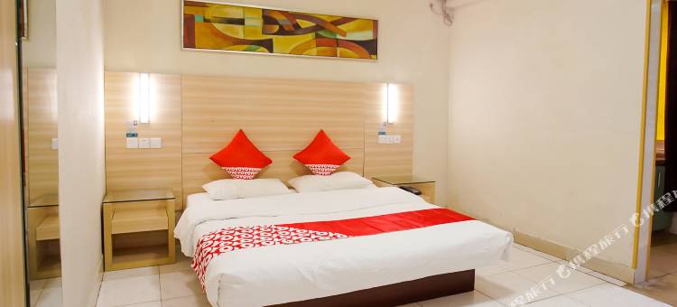 冠宏宾馆(南宁三十三中地铁站秀厢地铁站店)图片