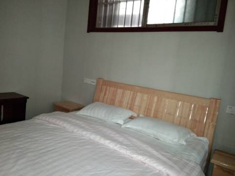 济宁曲阜民俗优优公寓(2号店)