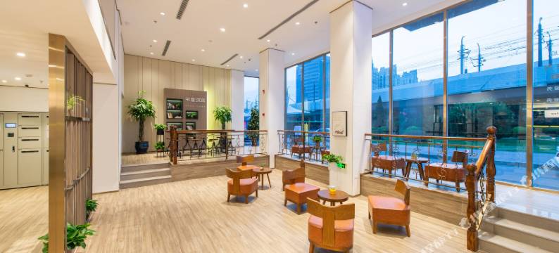 汉庭酒店(大连开发区地铁站店)图片