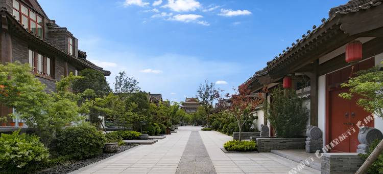 开封茉舍·半亩花田酒店(清明上河园万岁山大宋武侠城店)图片