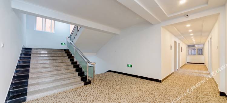 如家睿柏·云酒店(鸽子窝店)图片