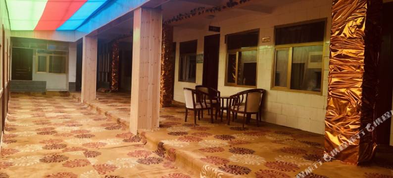 青海湖圣湖缘宾馆图片