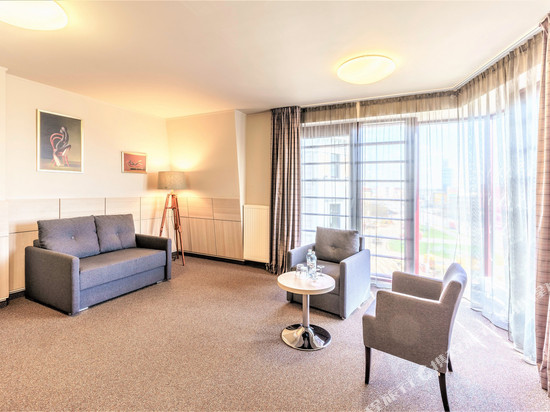 里加威尔顿水疗酒店