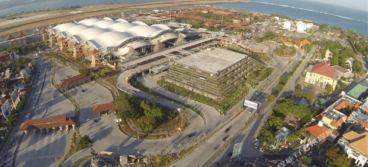 库塔卡迪卡广场法维酒店(Favehotel Kuta Kartika Plaza)图片