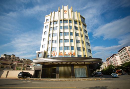 蕉岭顺龙酒店外景图