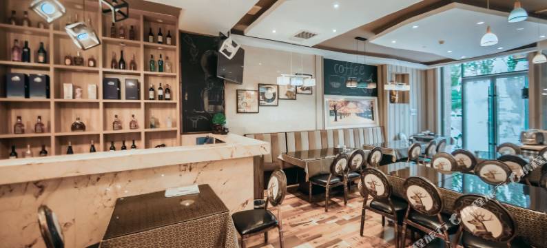 博雅假日酒店(长乐宫摩尔城店)图片