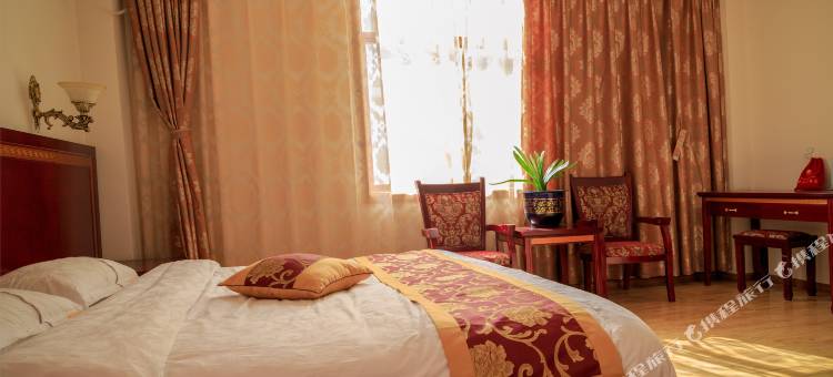 得荣金太阳酒店图片