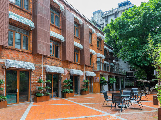 广州八旗红房子(北京路步行街团一大广场地铁站店)