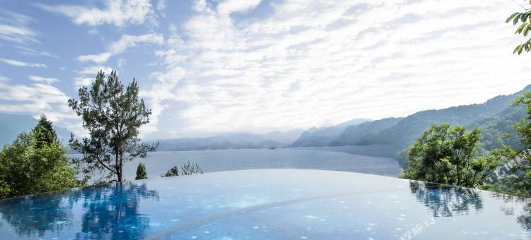 杭州富春芳草地臻品之选度假酒店图片