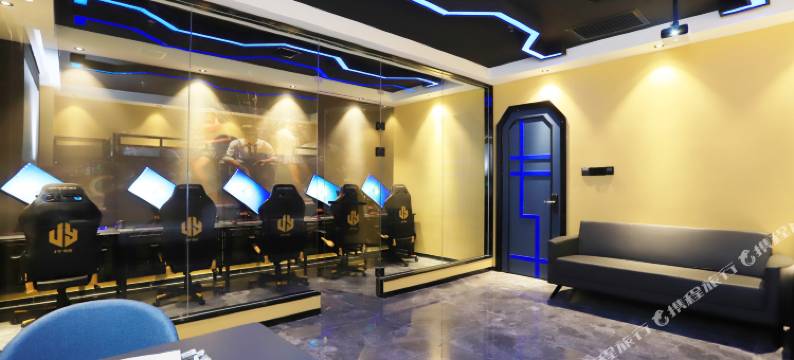 长春佳悦电竞酒店(卫星广场店)图片