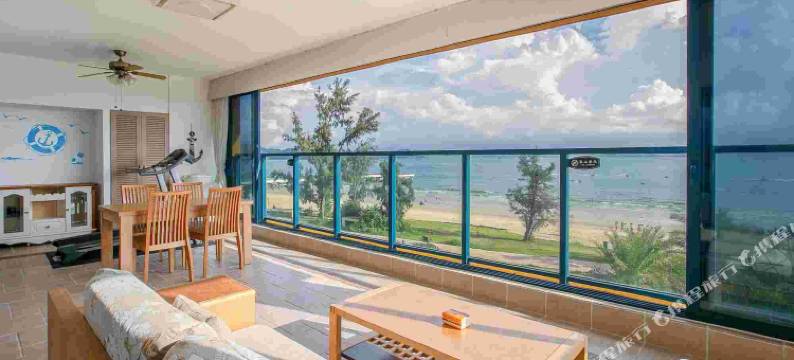 万科双月湾女王假日海景公寓图片