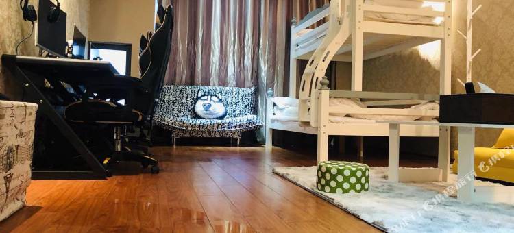 金华星爵电竞民宿图片