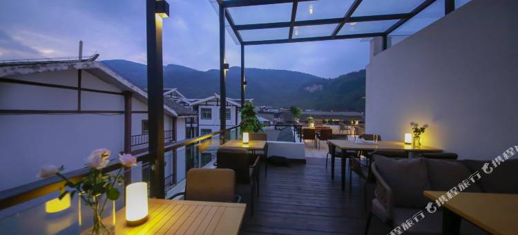 张家界蚌壳青年度假酒店(武陵源国家森林公园店)图片