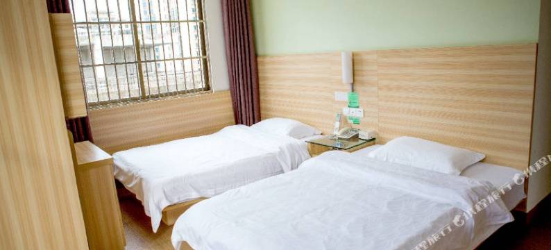 易诚快捷酒店(东兴大坪店)图片