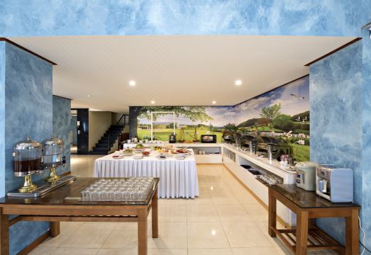 Annecy Hotel Hotel Overview