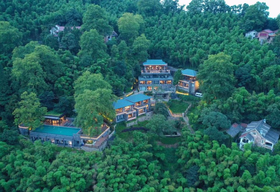莫干山金磊度假酒店外景图