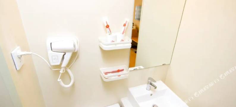 诚辉宾馆(郑州省体育中心店)图片