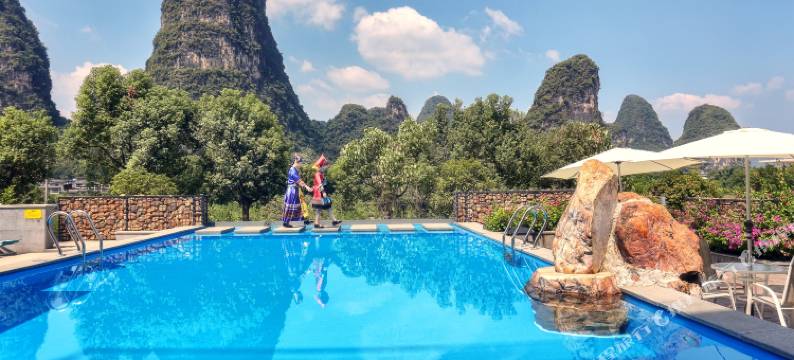 霁云上院度假酒店(阳朔十里画廊遇龙河店)图片