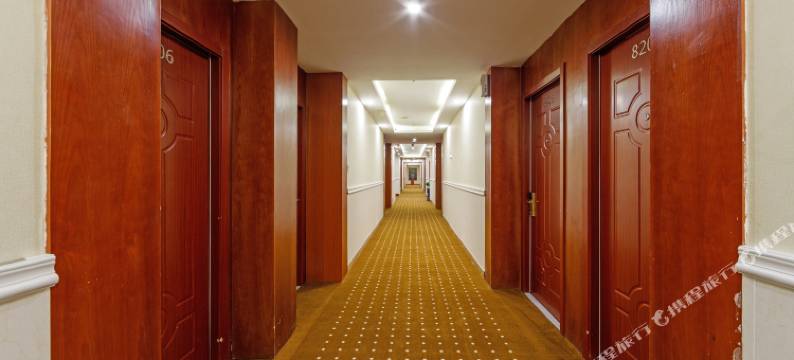 嗨森酒店(上海虹桥机场国家会展中心店)图片