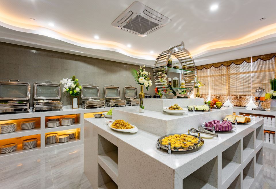 JAMES JOYCE COFFETEL Hotel Overview