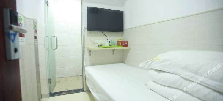 深圳鹏达宾馆(罗湖火车站店)图片