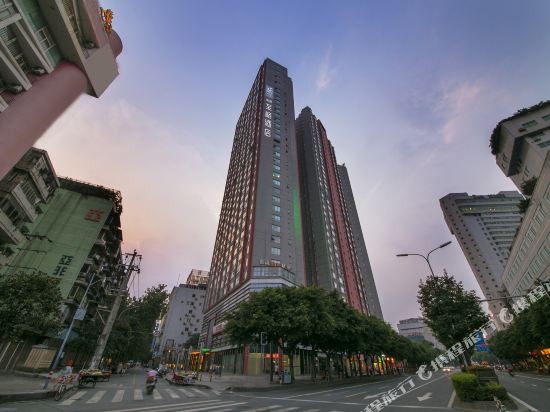 和颐至格酒店(成都宽窄巷子骡马市地铁站店)详情-pc酒店预订-中国南方