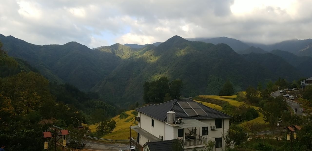 Hangzhou Zuichuantian Mountain LodgeOver view