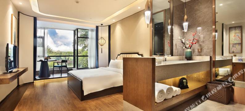 桂林逸池居酒店(两江四湖中心广场店)图片