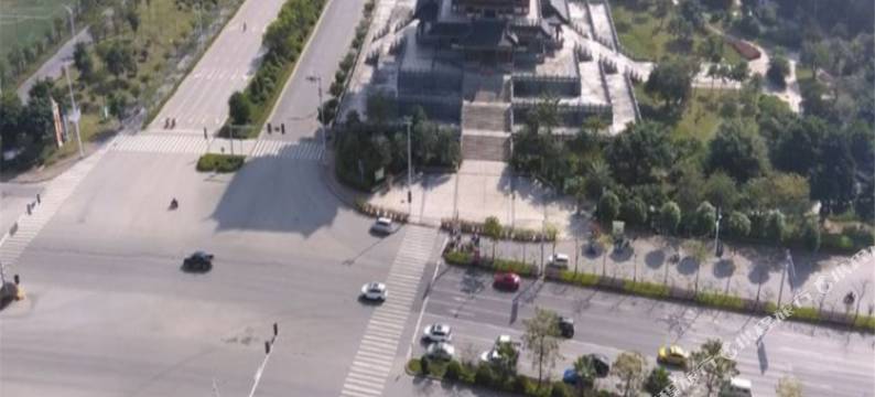 钦州瑞亚思客栈(吾悦广场店)图片