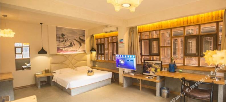 黎平肇兴青定阁图片