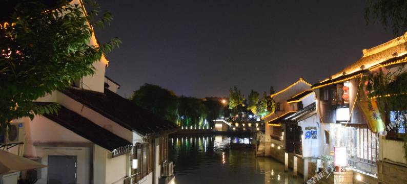 苏州石路山塘街亚朵酒店图片
