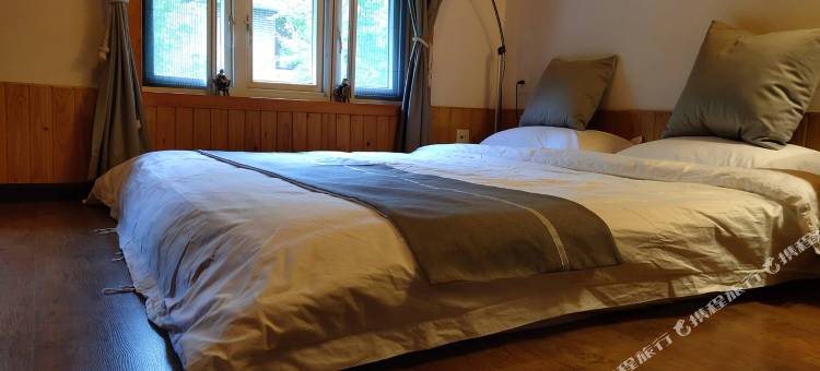 成都素节里精品民宿(青云路分店)图片