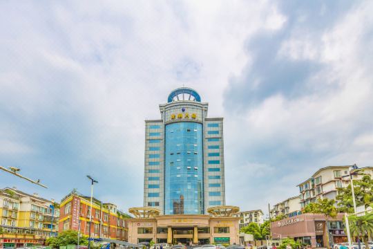 选择房间装修:2016成都龙威酒店地处龙泉中心商业区,紧邻政府服务中心