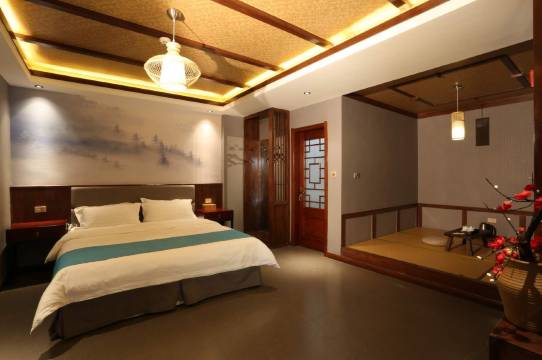 忻州宛如辛里民宿