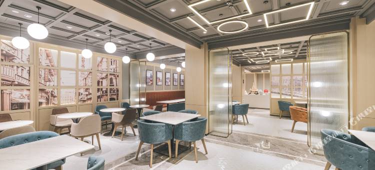 上海外滩南京东路亚朵酒店图片