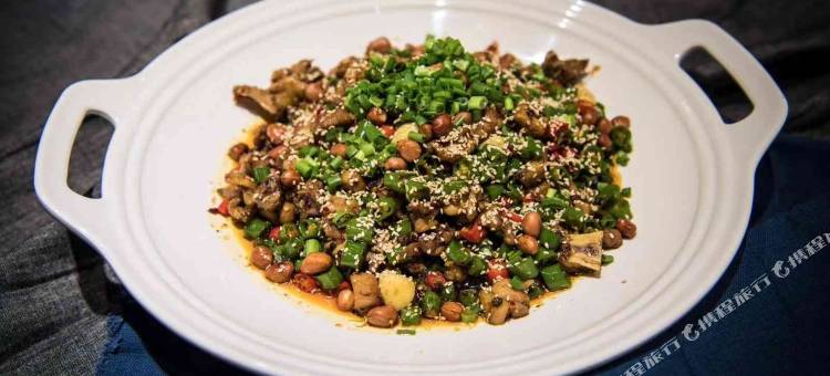 四姑娘山观岳民宿图片