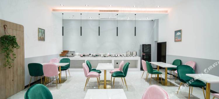 易佰良品酒店(芜湖德胜广场服务外包产业园店)图片