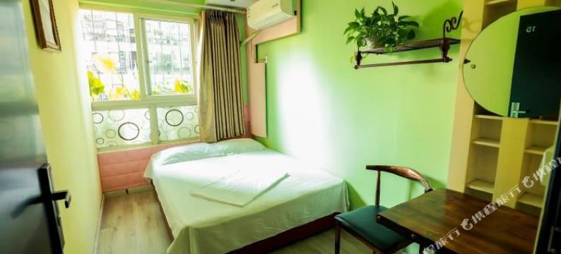 重庆青住太空舱客栈图片