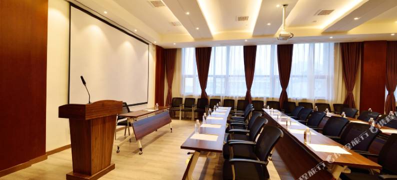 楚喆酒店(武汉吴家山五环大道地铁站店)图片