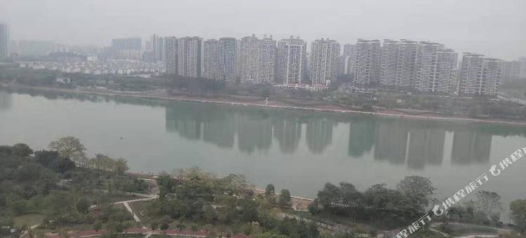 南宁吴鸿客栈(五象大道辅路分店)图片