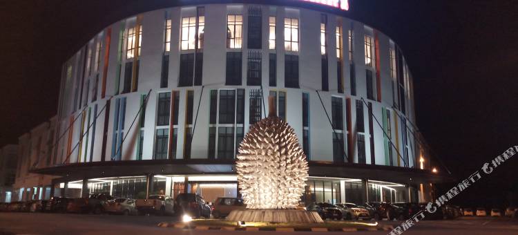西连罗克西酒店(Roxy Hotel Serian)图片
