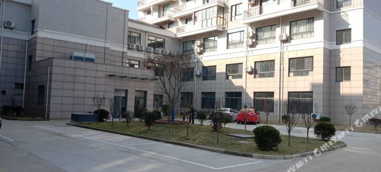 白玉兰酒店(启东滨海工业园店)图片