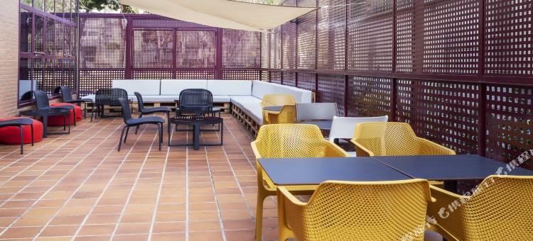 马德里富恩拉夫拉达民宿酒店(B&B HOTEL Madrid Fuenlabrada)图片