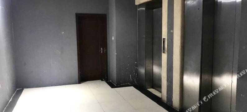 友海酒店(上海江浦公园地铁站店)图片