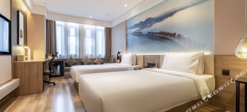 武汉汉口火车站常青路亚朵酒店图片