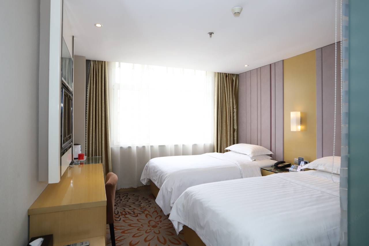 维纳斯酒店(烟台站渤海轮渡客运站店)