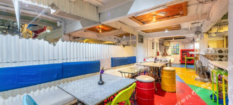 是隆艺术旅舍(Miloft Silom14)图片